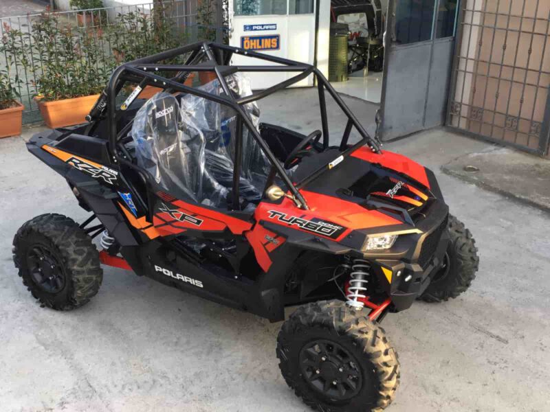 RAZOR ( serie RZR 1.0 TURBO )